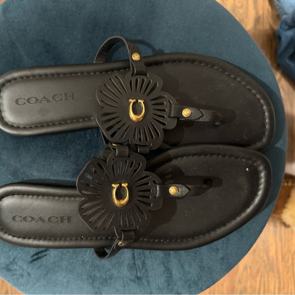 COACH leather sandal size 8